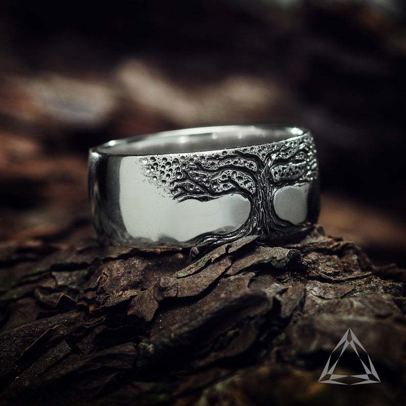 Simple Retro Carved Tree of Life Ring - Structured DifferentlySimple Retro Carved Tree of Life Ring2746731-gjx001Simple Retro Carved Tree of Life Ring