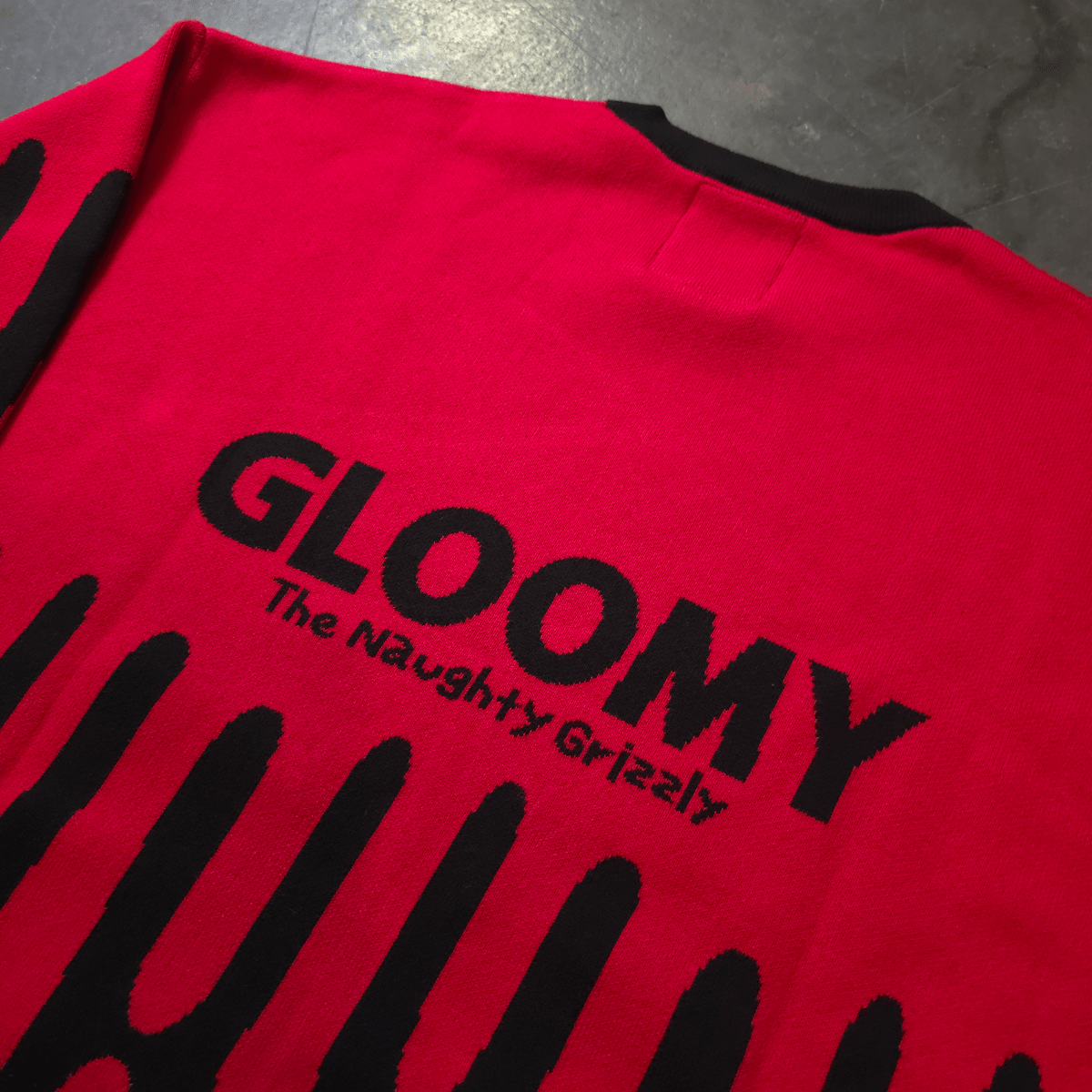 Gloomy Drip Knit Sweater - Structured DifferentlyGloomy Drip Knit SweaterSweaterSW-BLK-GLOOMYDRIP-SGloomy Drip Knit Sweater