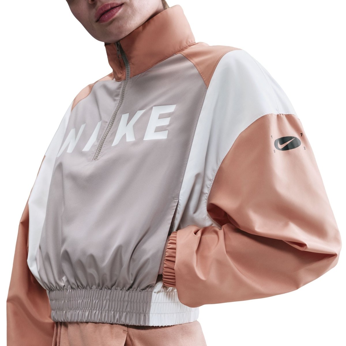 Nike Womens Sportswear Lightweight Zip Jacket - Rose Gold - Structured DifferentlyNike Womens Sportswear Lightweight Zip Jacket - Rose GoldWomens TopsIH8478-009197863137070Nike Womens Sportswear Lightweight Zip Jacket - Rose Gold